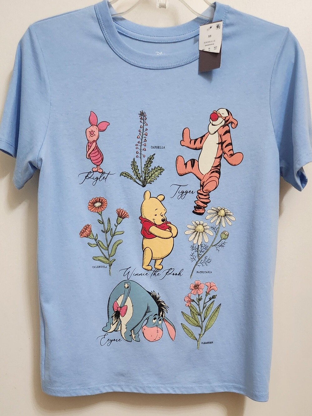 **BRAND NEW** Disney Winnie the Pooh Tigger Piglet Eeyore Floral XS Shirt